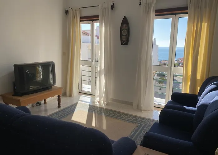 Brick Ocean Апартаменты Назаре