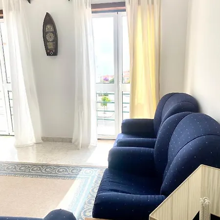 Brick Ocean Apartment *